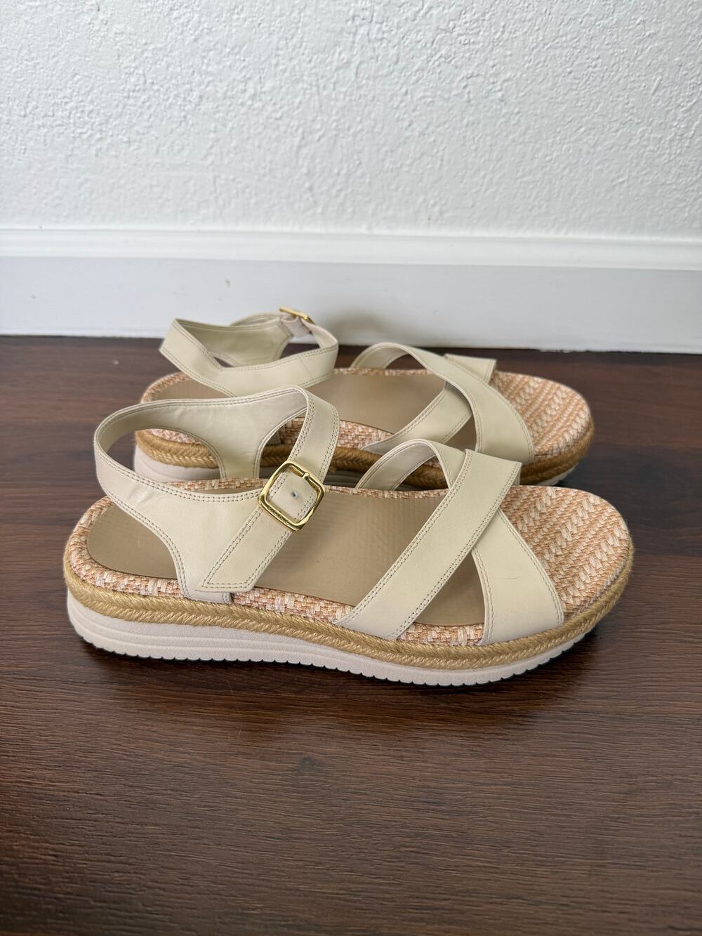 Vionic Mar Strappy Espadrille Sandals White Tan Sz 8 Platform Beach Boho